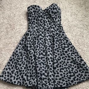 Victoria’s Secret strapless dress. Leopard print.